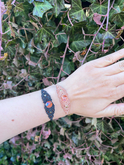 Náramek “Deneris” se skleněným korálkem