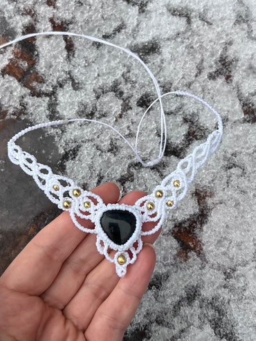 Náhrdelník “Neome” s tygřím okem