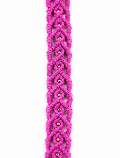 Rosa Makramee-Gürtel mit Perlen
